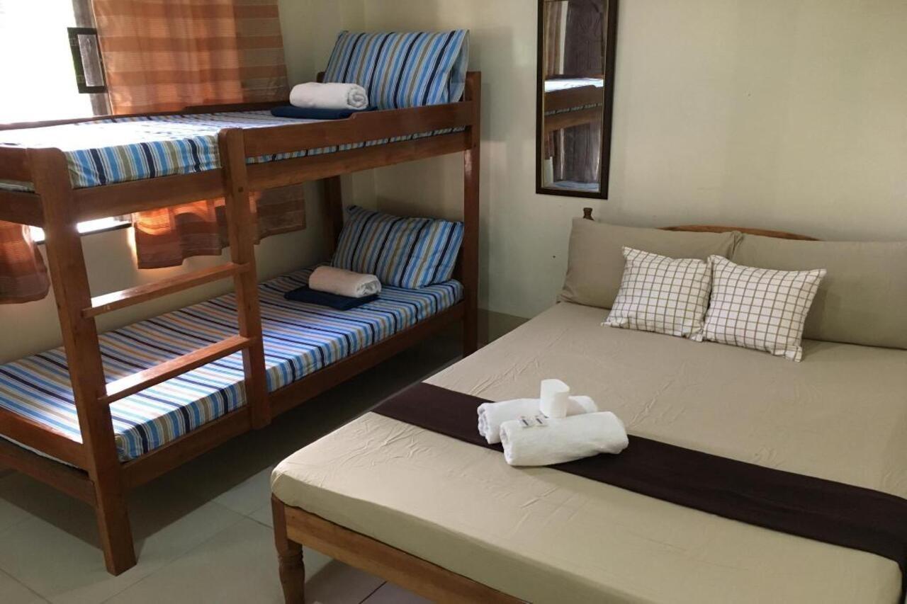 Reddoorz Premium Near Pristine Beach Puerto Princesa Екстер'єр фото