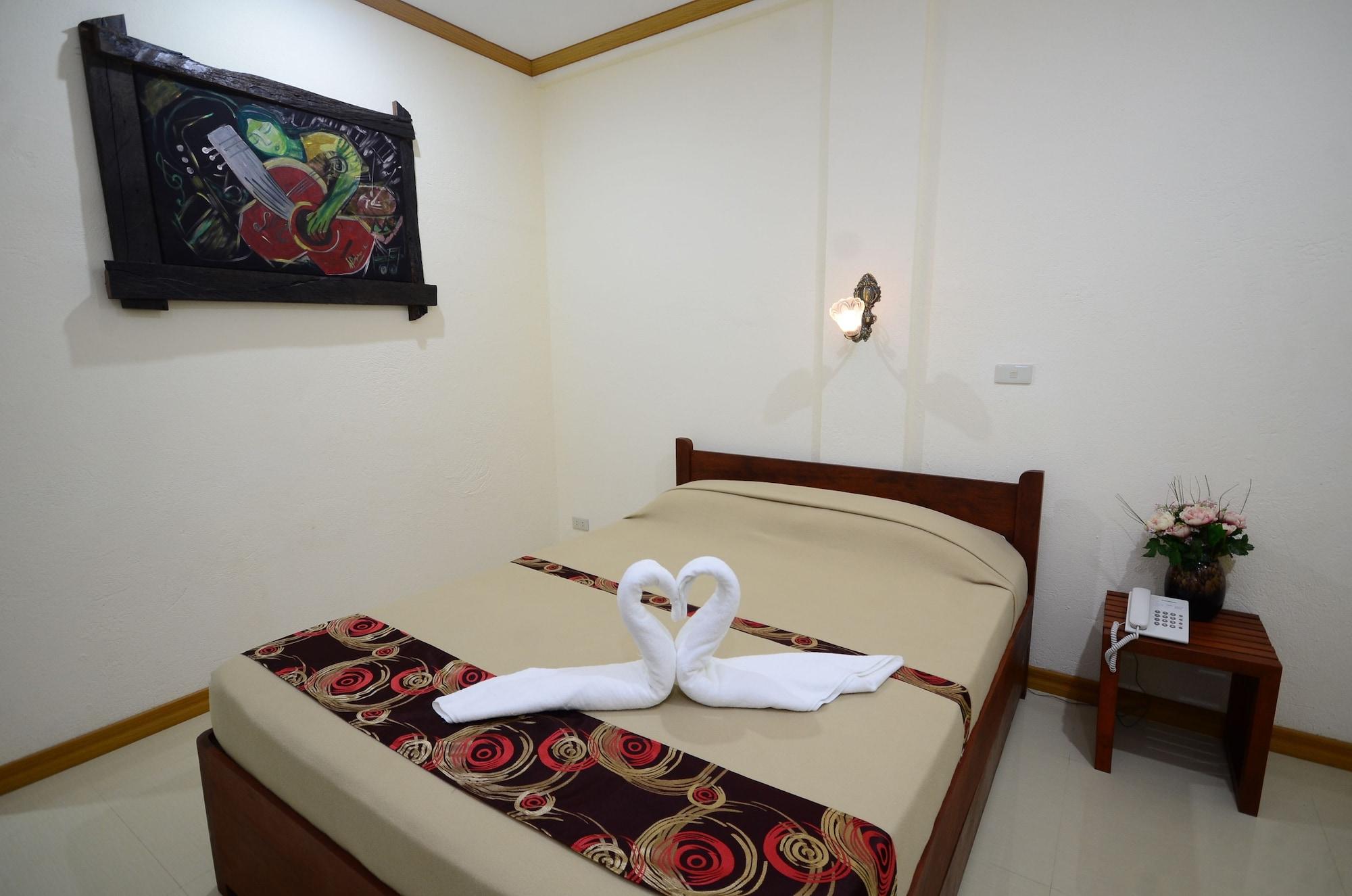 Reddoorz Premium Near Pristine Beach Puerto Princesa Екстер'єр фото
