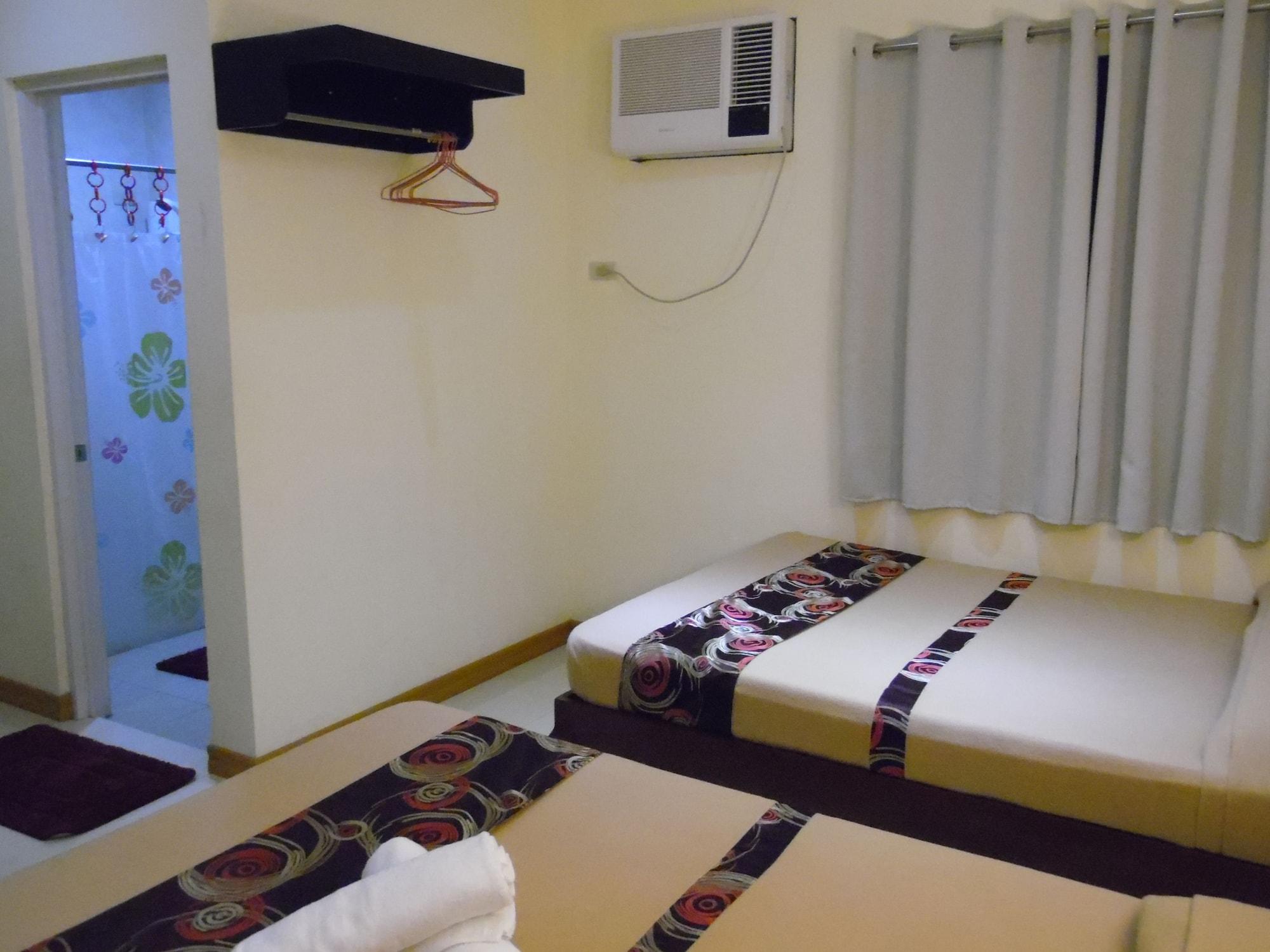 Reddoorz Premium Near Pristine Beach Puerto Princesa Екстер'єр фото