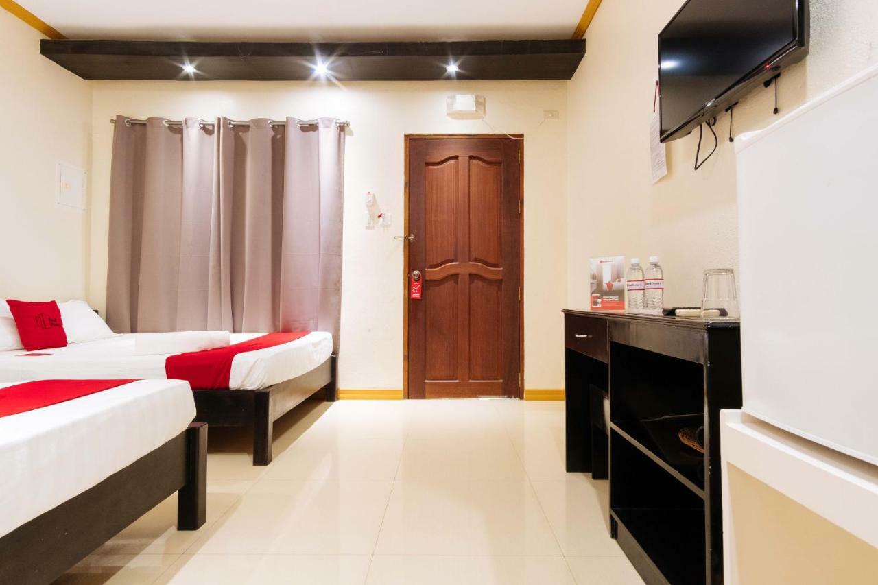 Reddoorz Premium Near Pristine Beach Puerto Princesa Екстер'єр фото