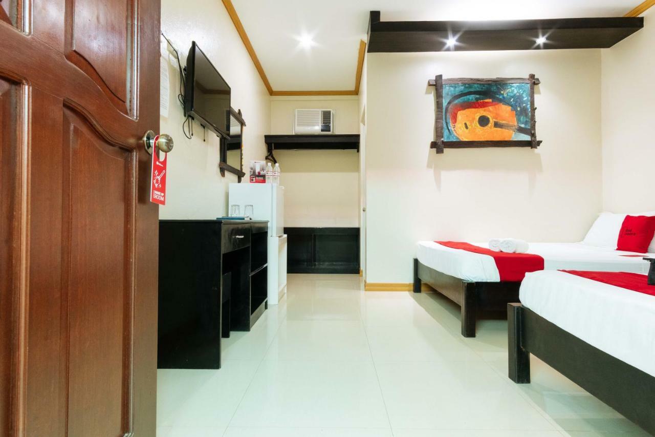 Reddoorz Premium Near Pristine Beach Puerto Princesa Екстер'єр фото